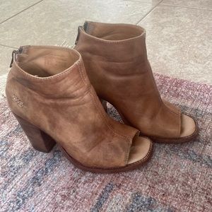 6.5 Bed Stu Cobbler Series in great condition!